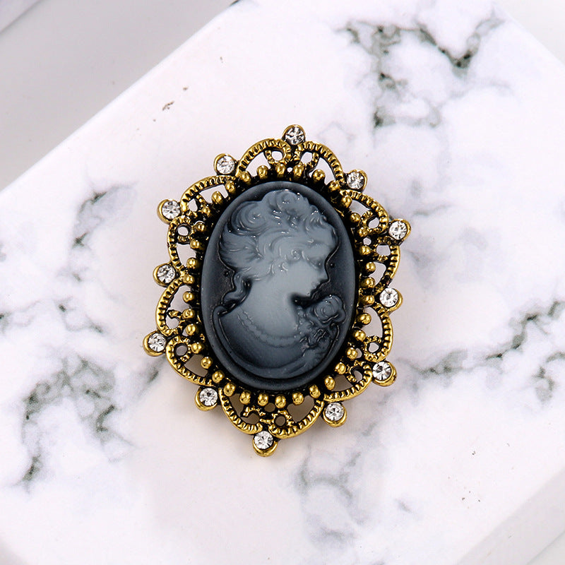 Baroque Portrait Brooch PA3784 - view 9