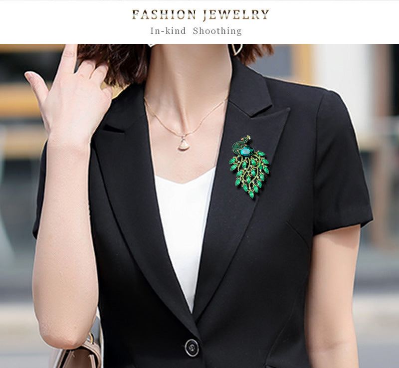 Peacock Rhinestone Brooch PA3910