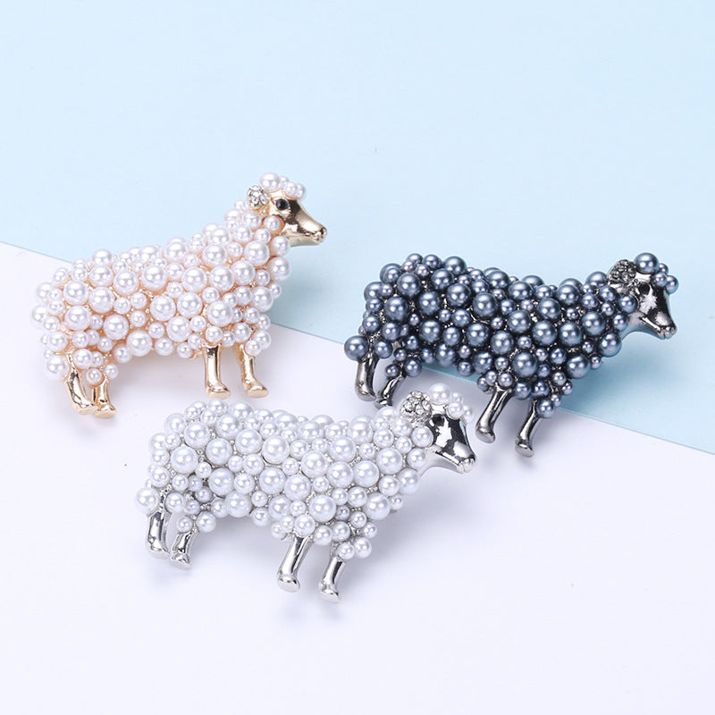 Sheep Pearl Brooch PA3937