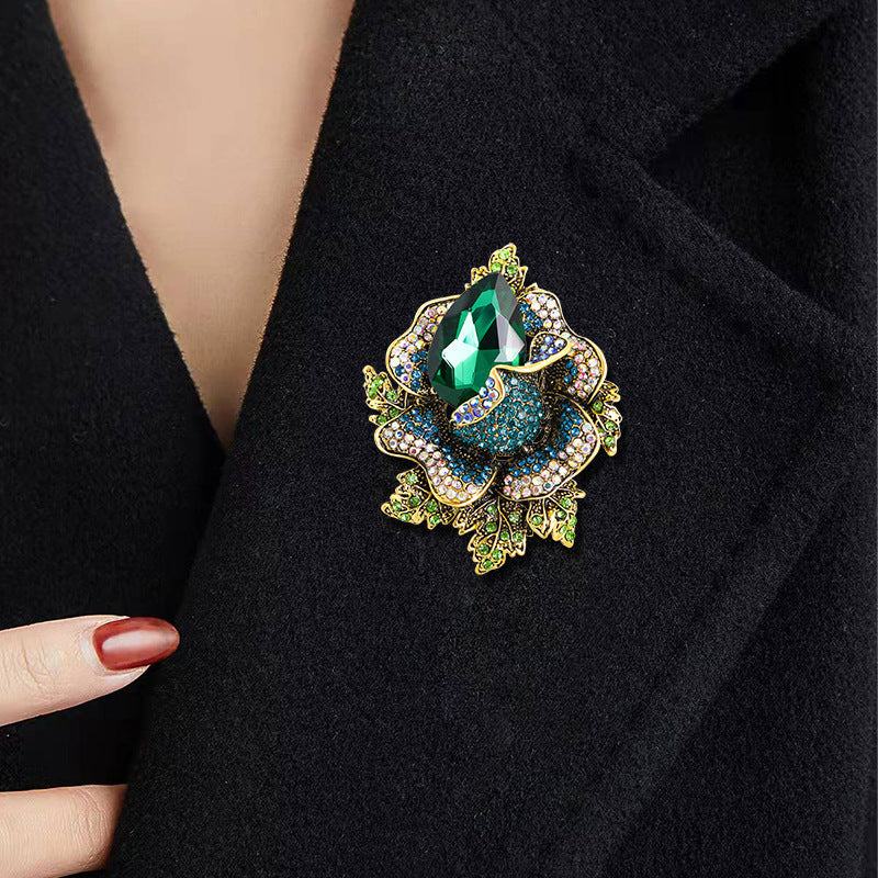 Floral Rhinestone Brooch PA4074