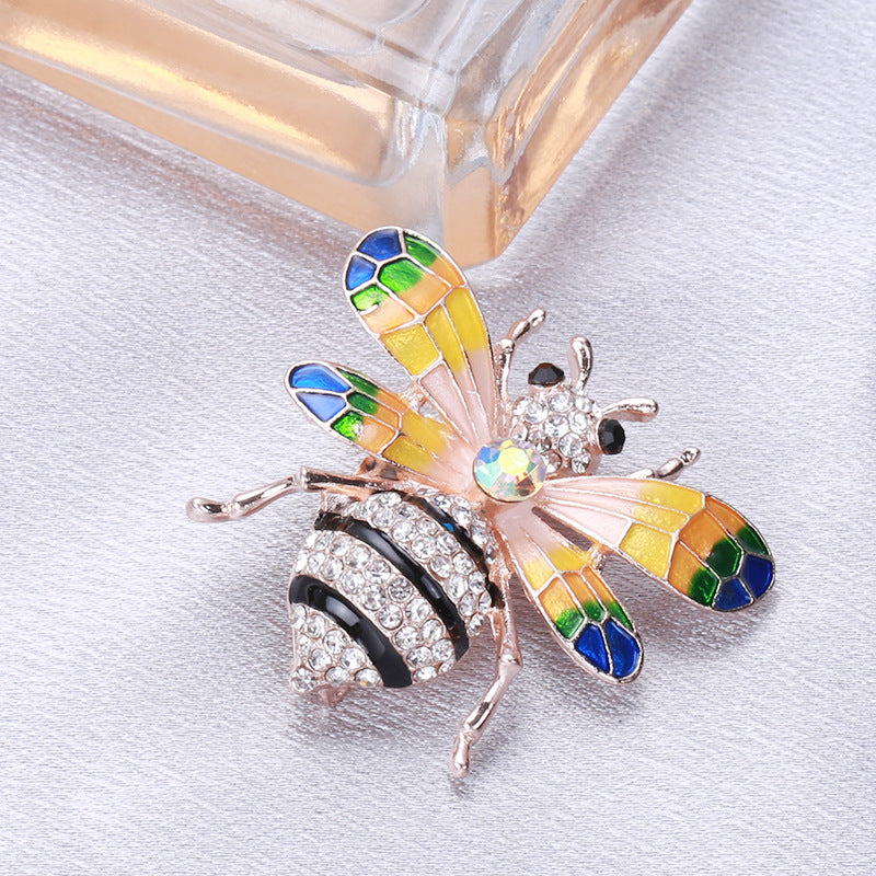Bee Rhinestone Brooch PA4427