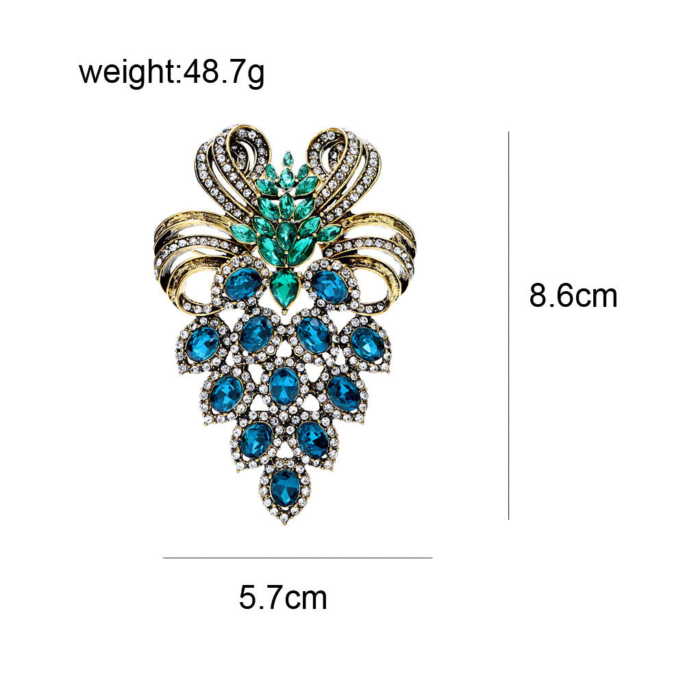 Grape Rhinestone Brooch PA4575