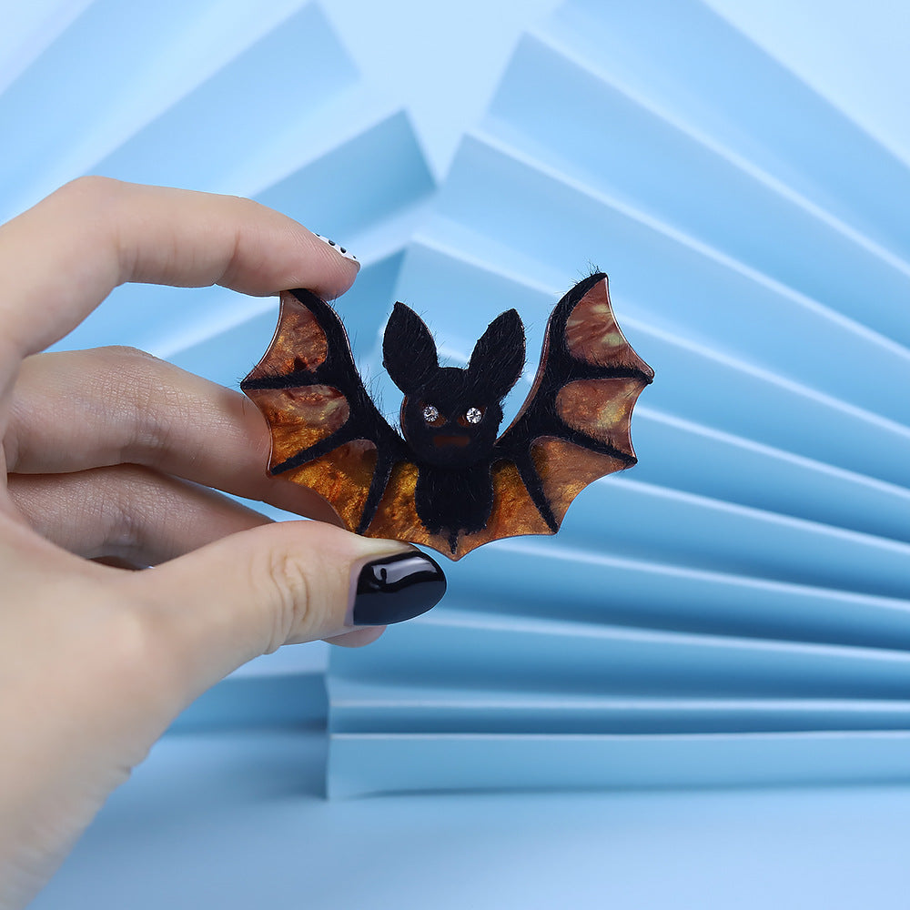 Bat Acrylic Brooch PA4601