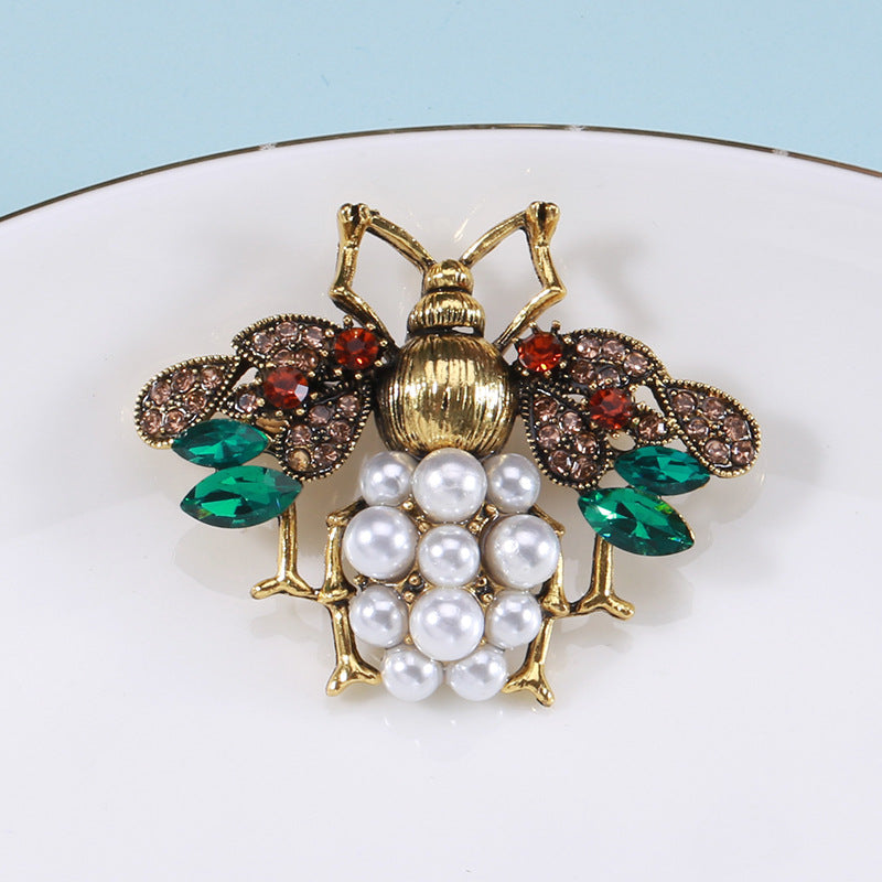 Bee Pearl Rhinestone Brooch PA4775