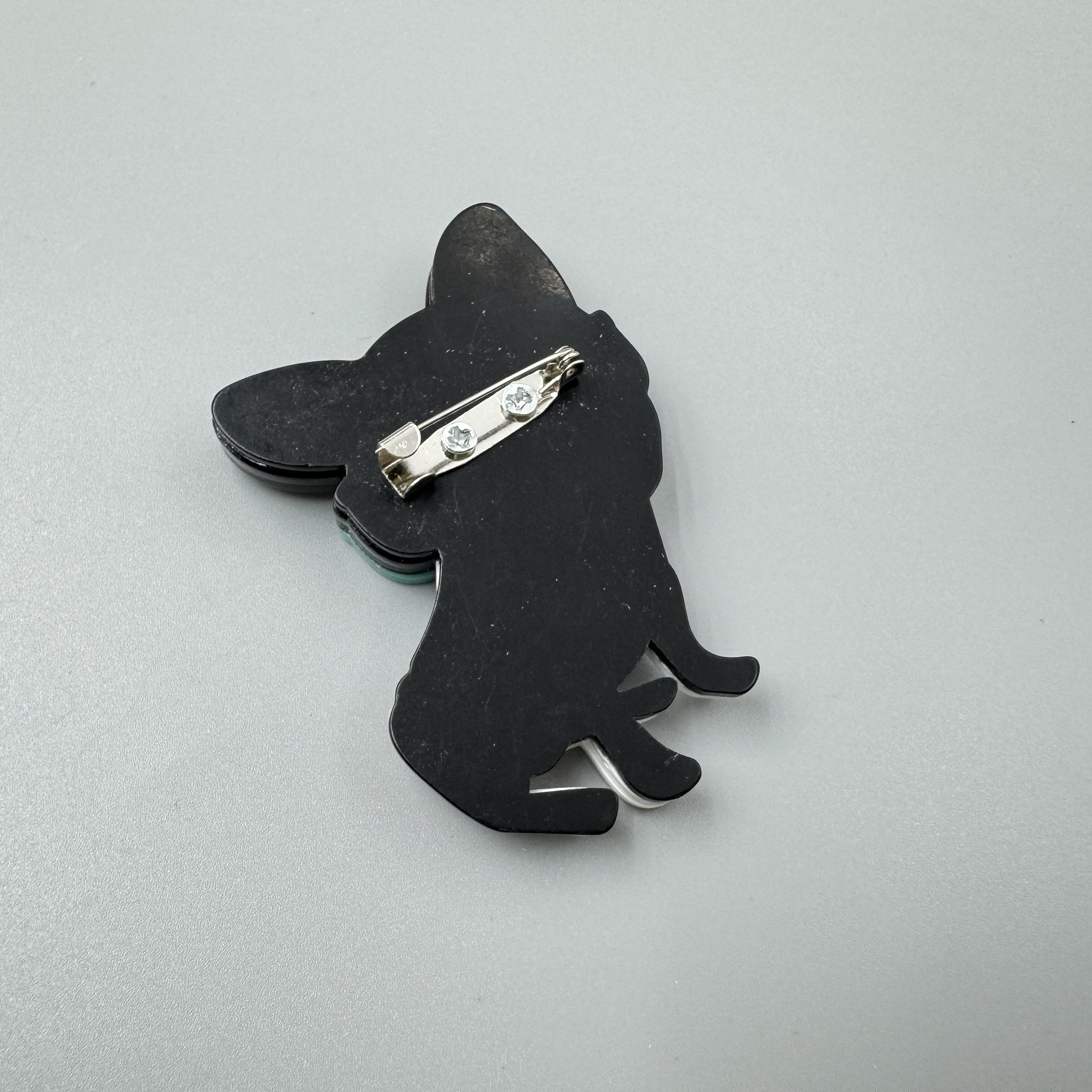 Cute Dog Acrylic Brooch PA5019