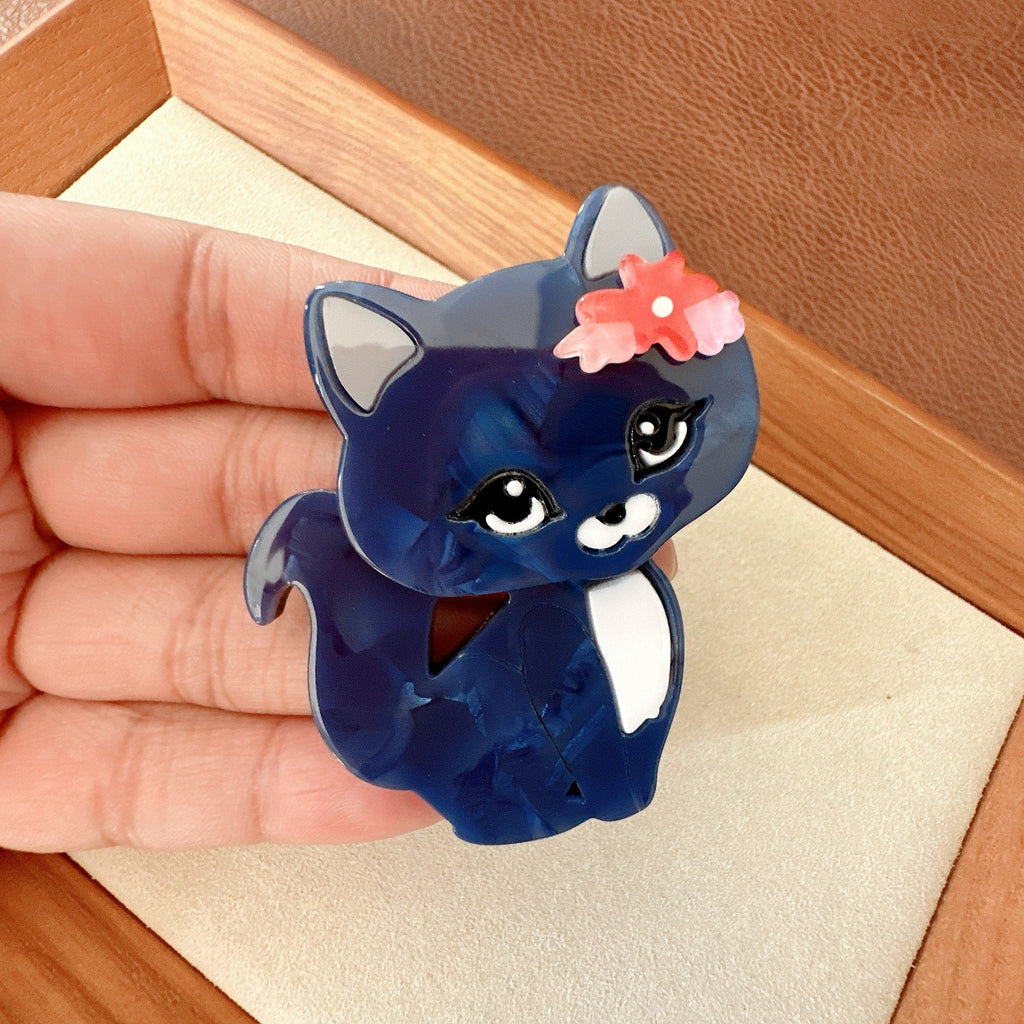 Cartoon Cat Acrylic Brooch PA5023
