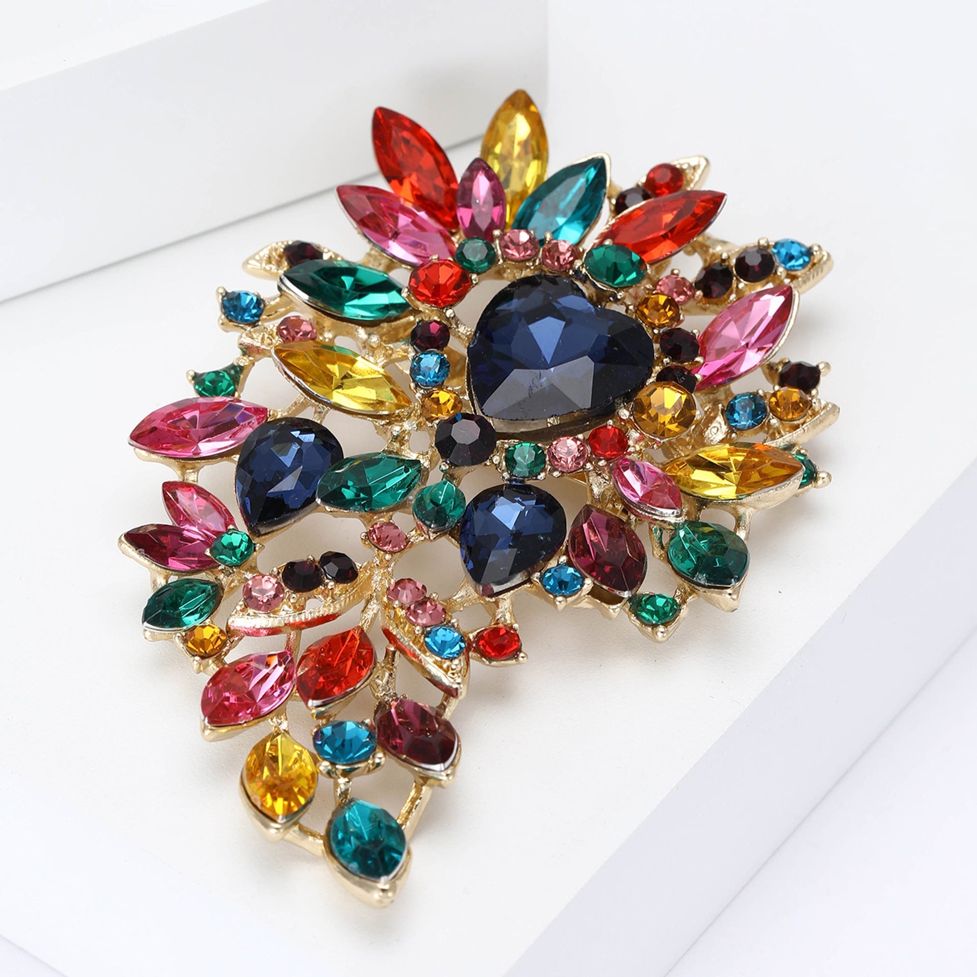 Large Rhinestone Leaf Heart Brooch PA5293