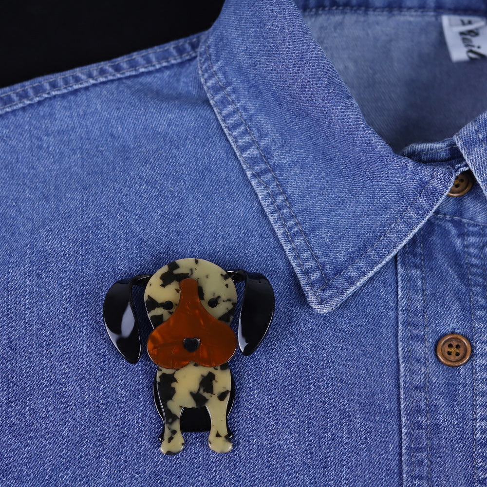 Acrylic Cartoon Dog Brooch PA5383