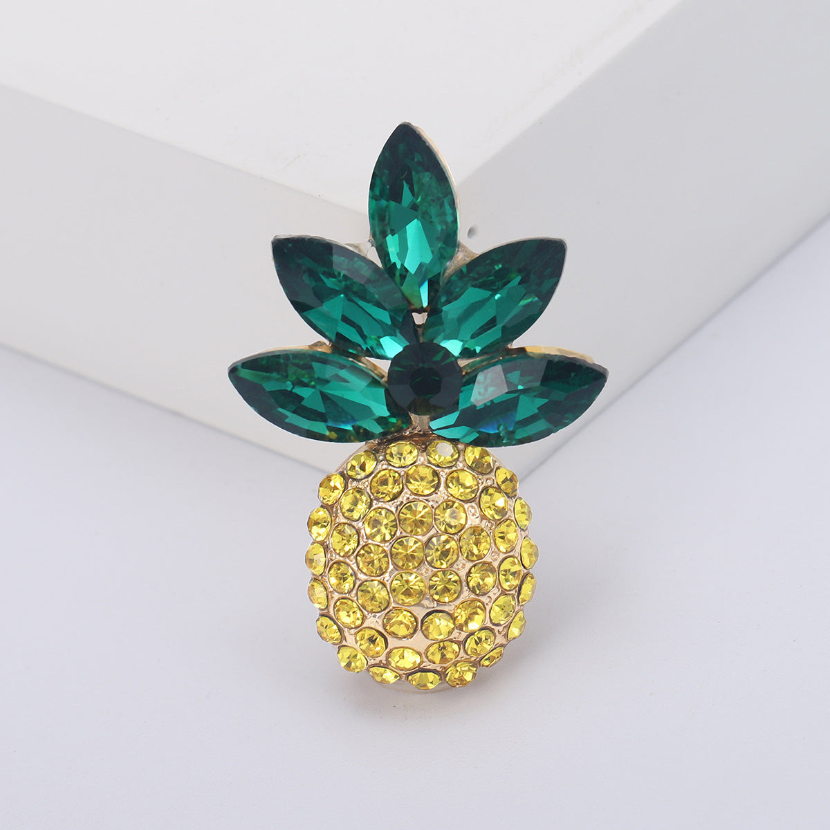 Pineapple Brooch PA5513