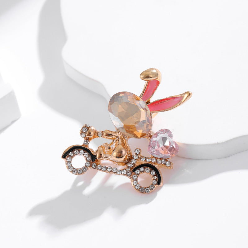 Bicycle Bunny Rhinestone Brooch PA5548