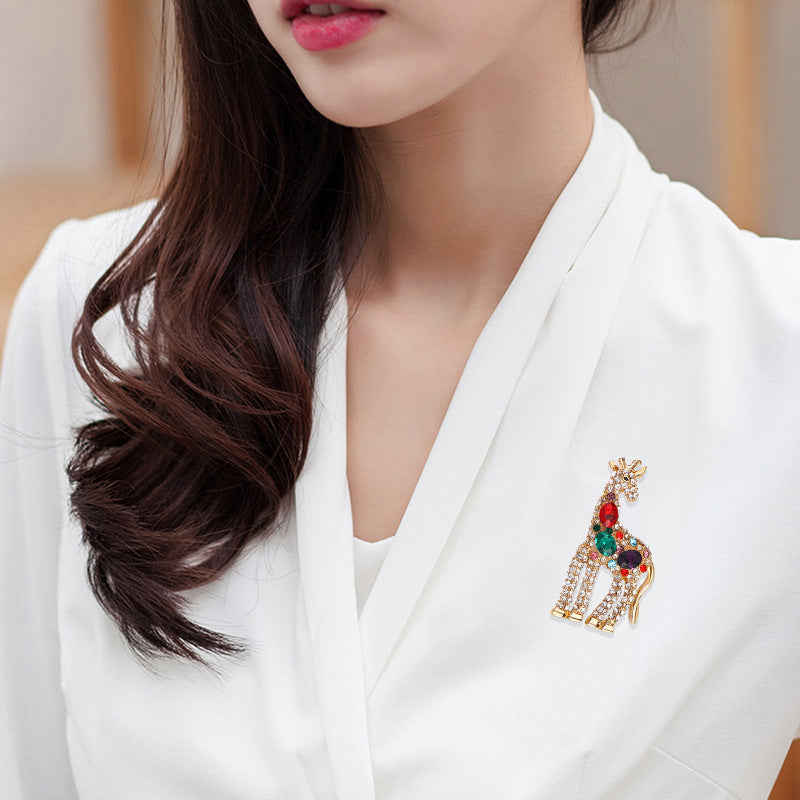 Giraffe Rhinestone Brooch PA5551