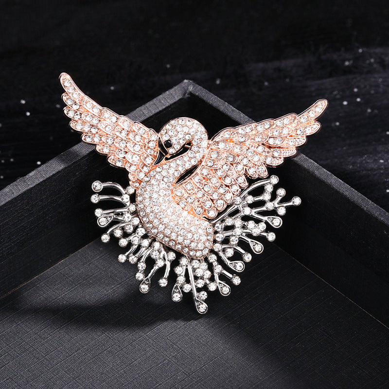 Swan Rhinestone Brooch PA5563