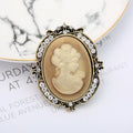 Queen Head Brooch PA5594