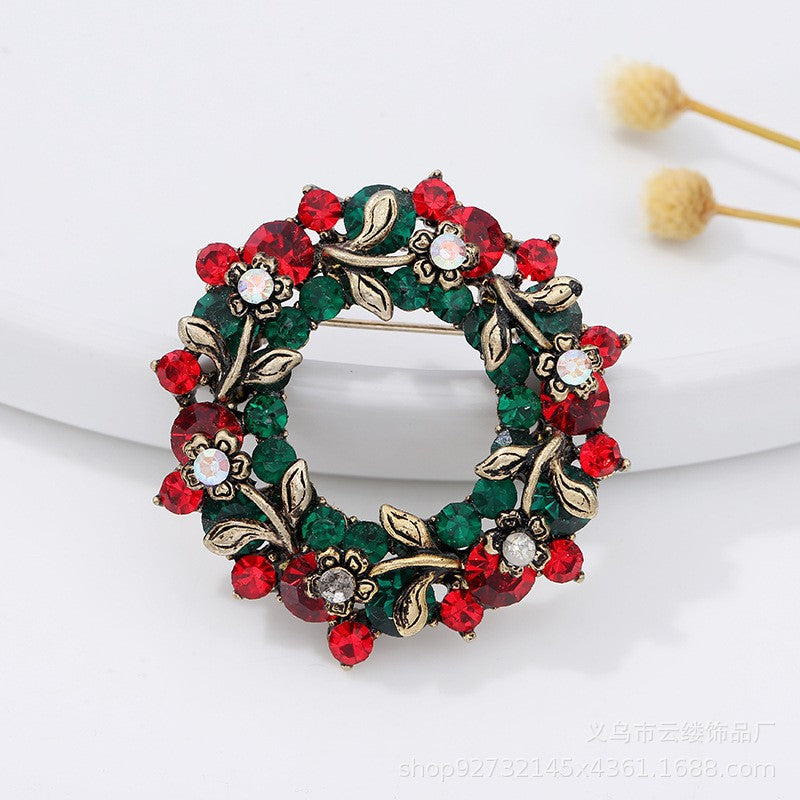 Christmas Wreath Rhinestone Brooch PA5605
