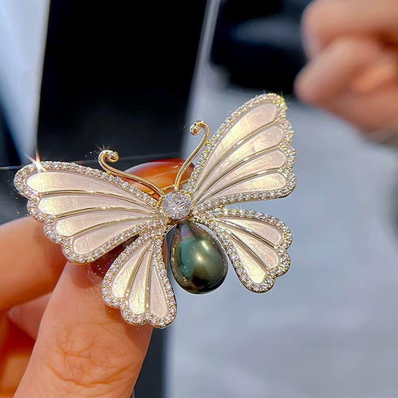 Butterfly Rhinestone  Crystal Alloy Brooch PA5687