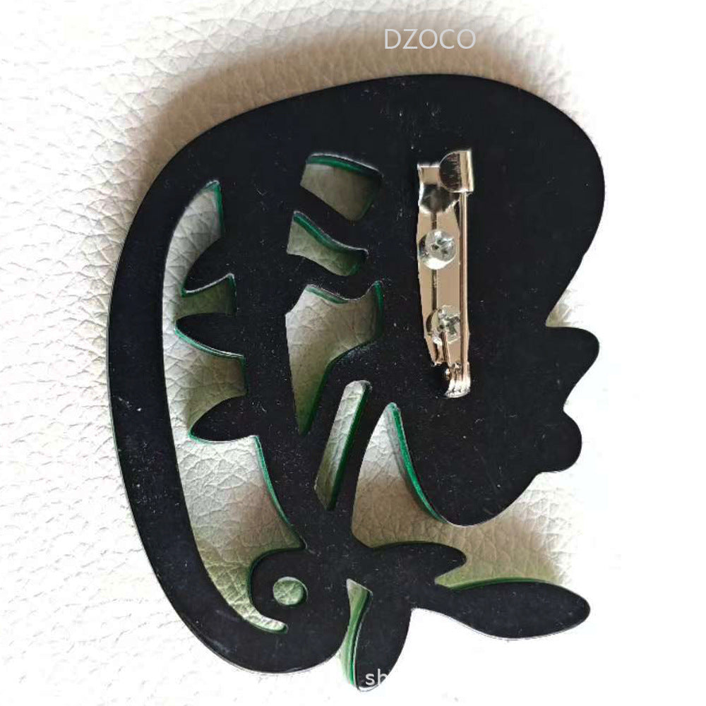 Chameleon Acrylic Brooch PA5742