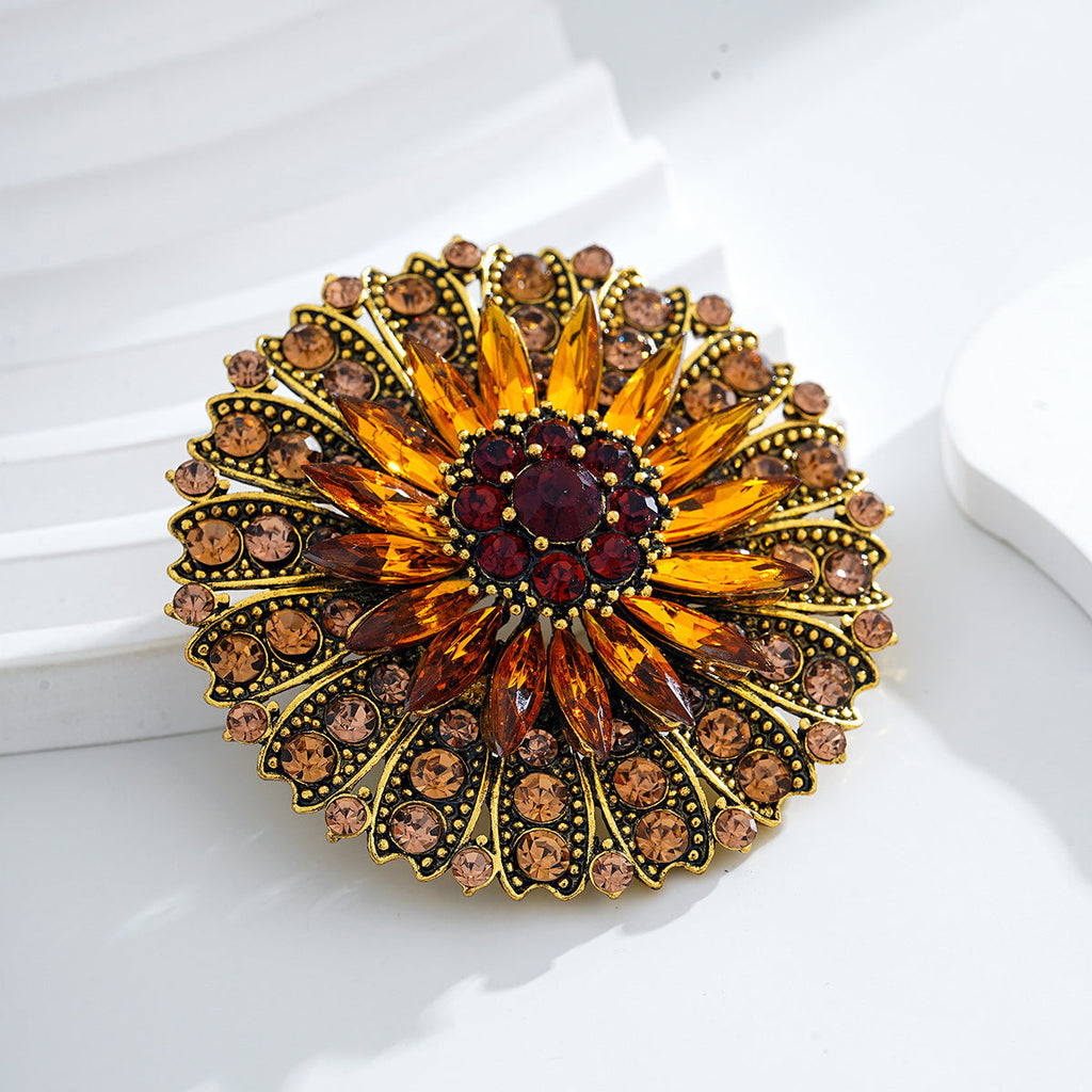 Retro Sunflower Alloy Rhinestone Brooch PA5808