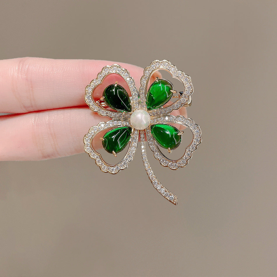 Four-leaf Clover  Alloy Rhinestone Brooch PA5832