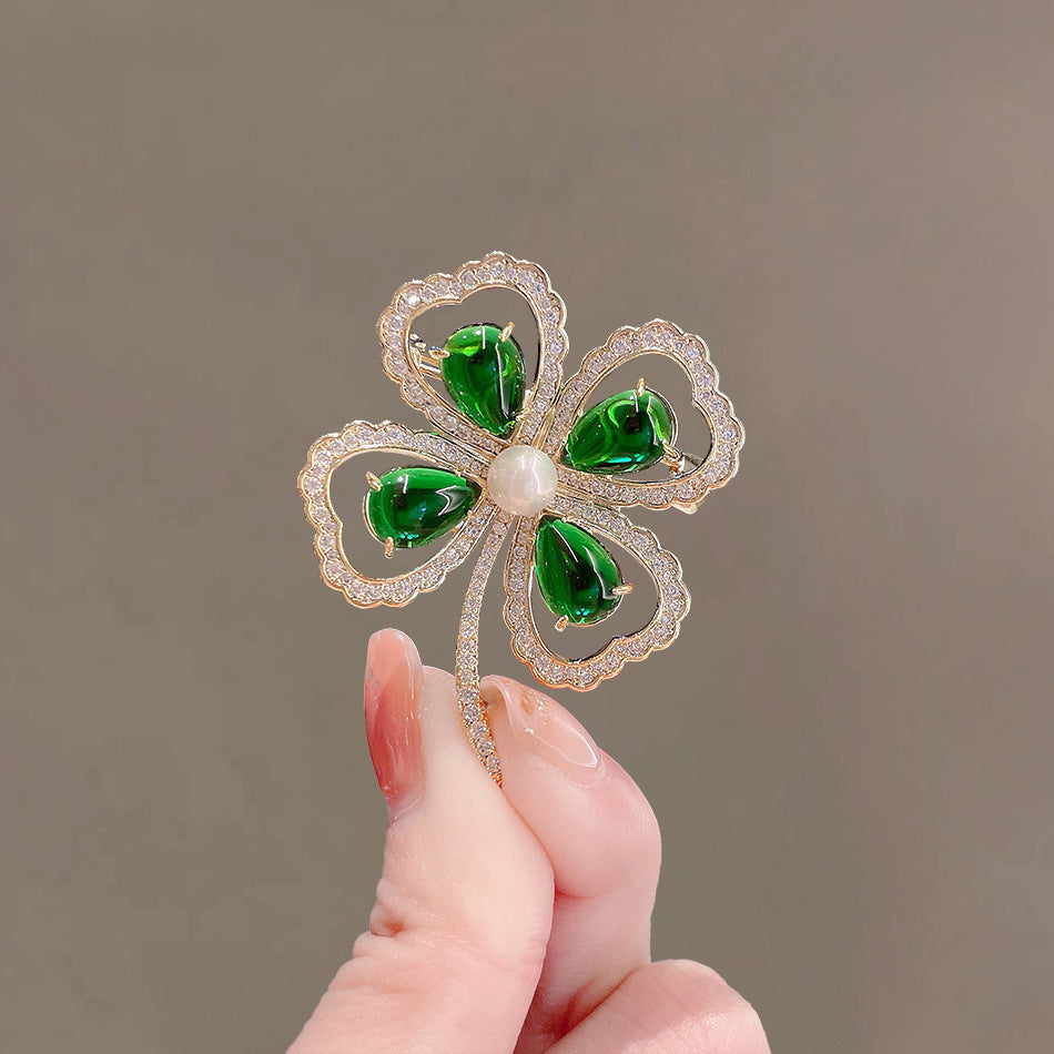 Four-leaf Clover  Alloy Rhinestone Brooch PA5832