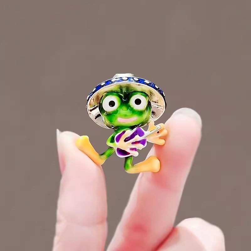 Hat Frog Alloy Brooch PA5843