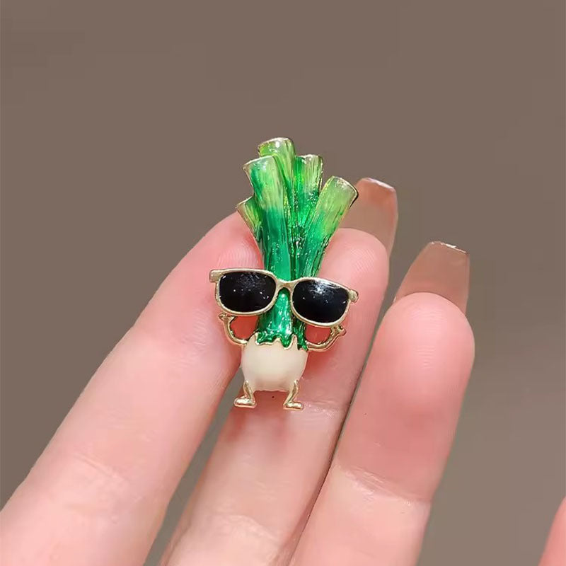 Eyeglasses Scallion Alloy Rhinestone Brooch PA5845