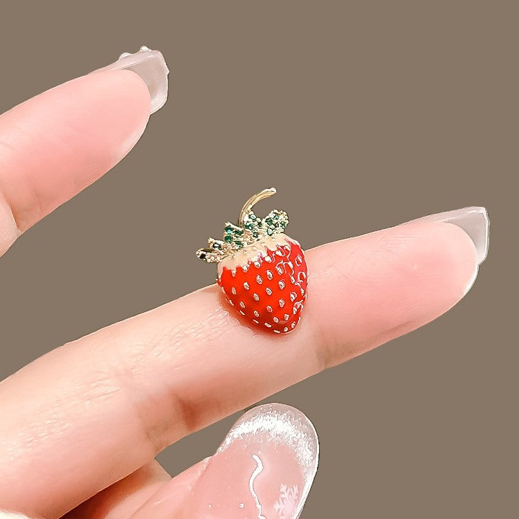 Strawberry Alloy Brooch PA5859