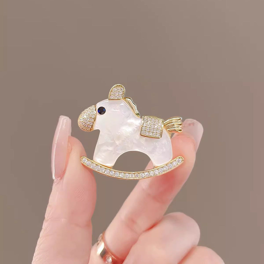 Trojan Horse Acrylic Brooch PA5865