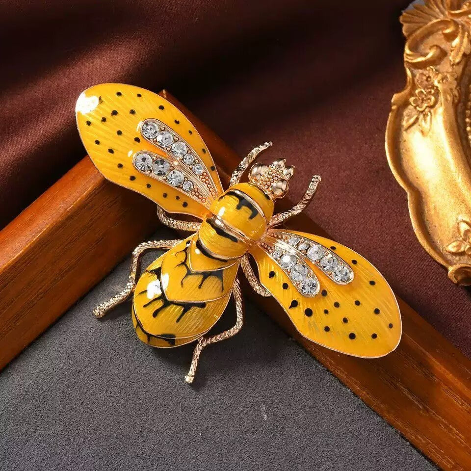Bumblebee Alloy Rhinestone Brooch PA5922