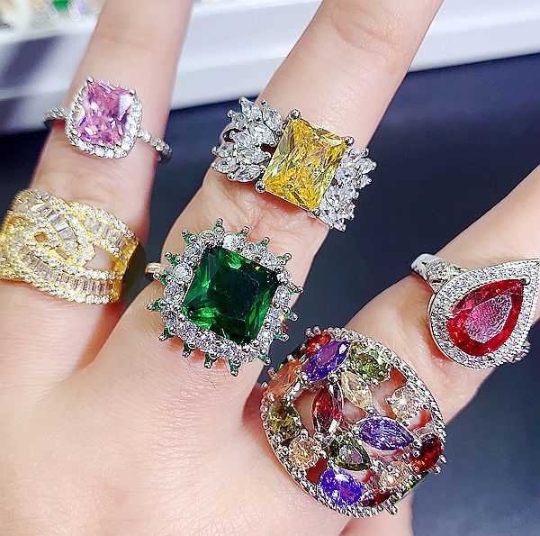 Cubic Zirconia Geometry Random Rings R2228