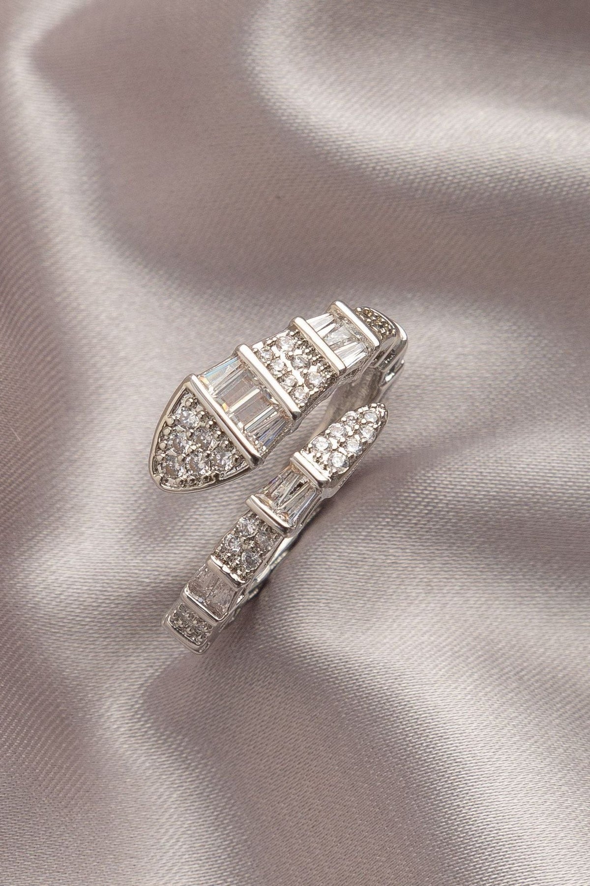 Snake Rhinestone Ring R2670