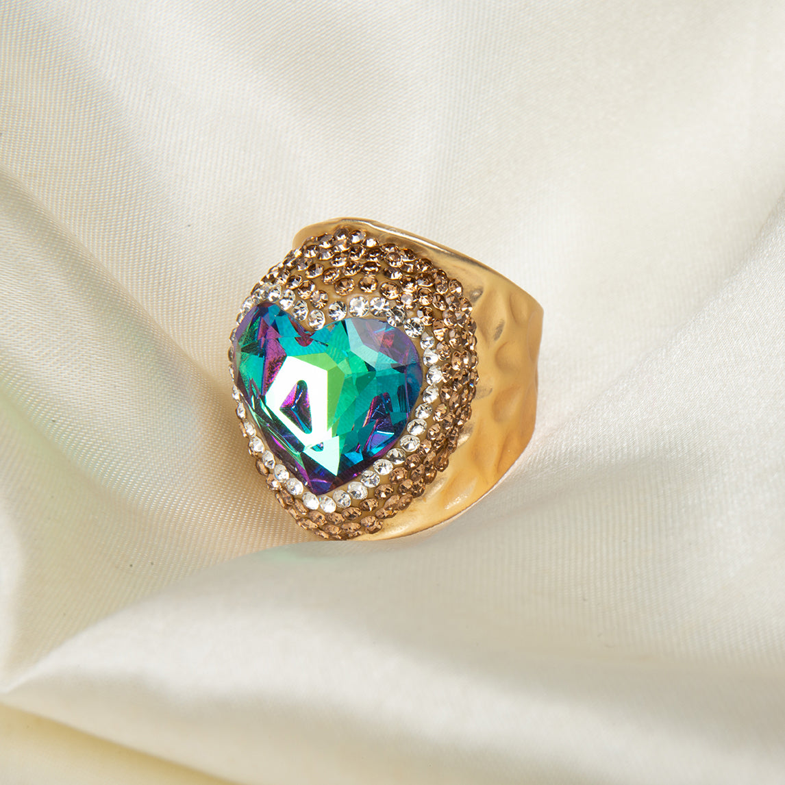 Glass Pavé Cocktail Ring R2718
