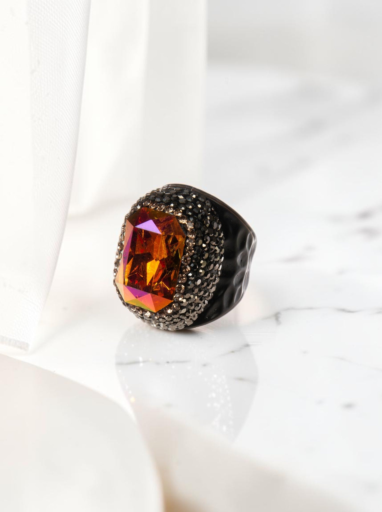 Glass Pavé Cocktail Ring R2719-Black