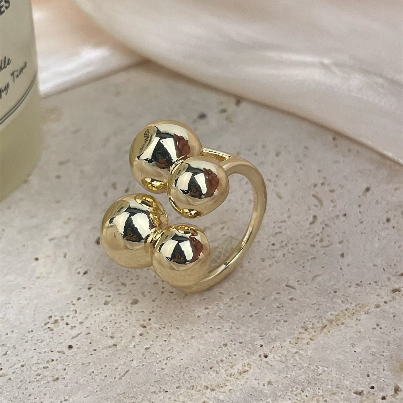 18K Gold Plated Irregular Shape Circle Ring R2751