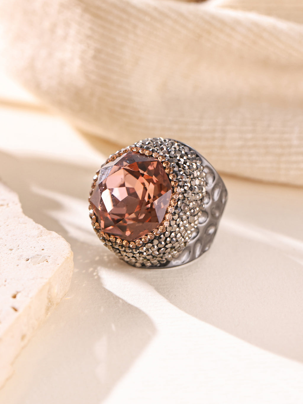 Round Crystal Pavé Cocktail Ring R2818