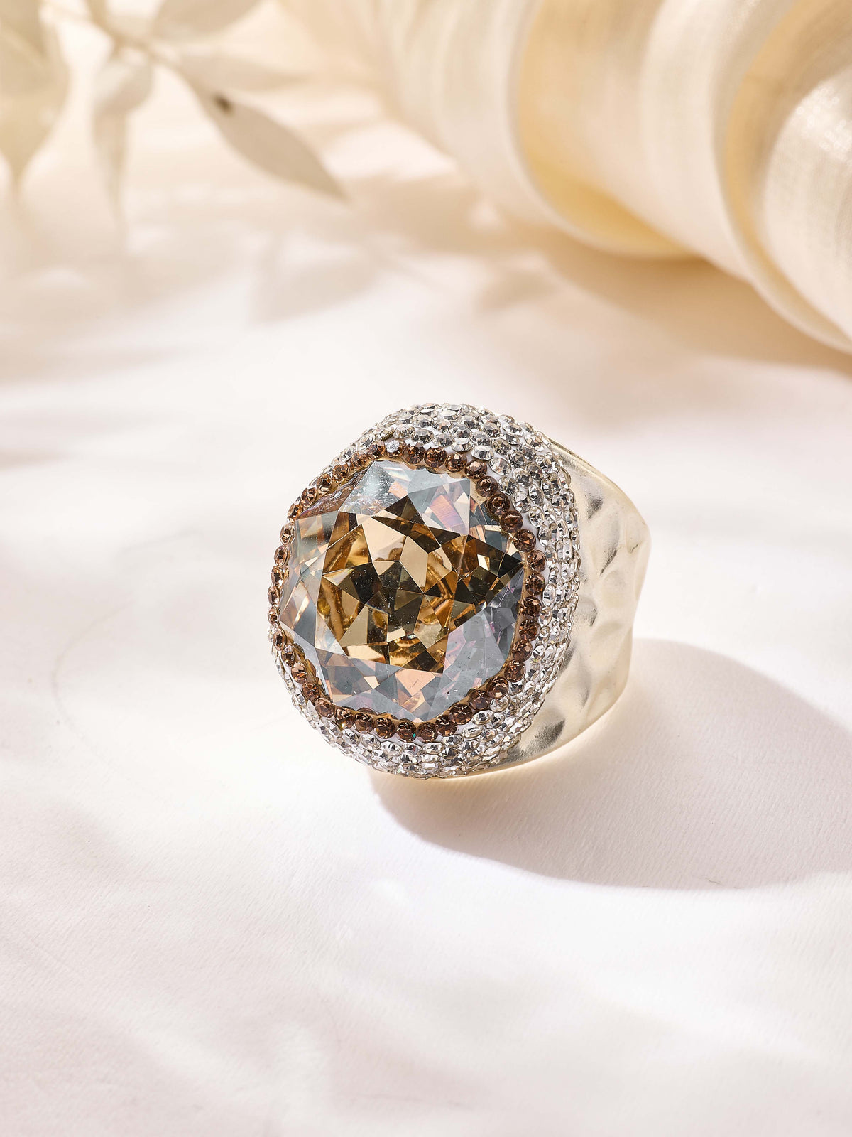 Round Crystal Pavé Cocktail Ring R2818