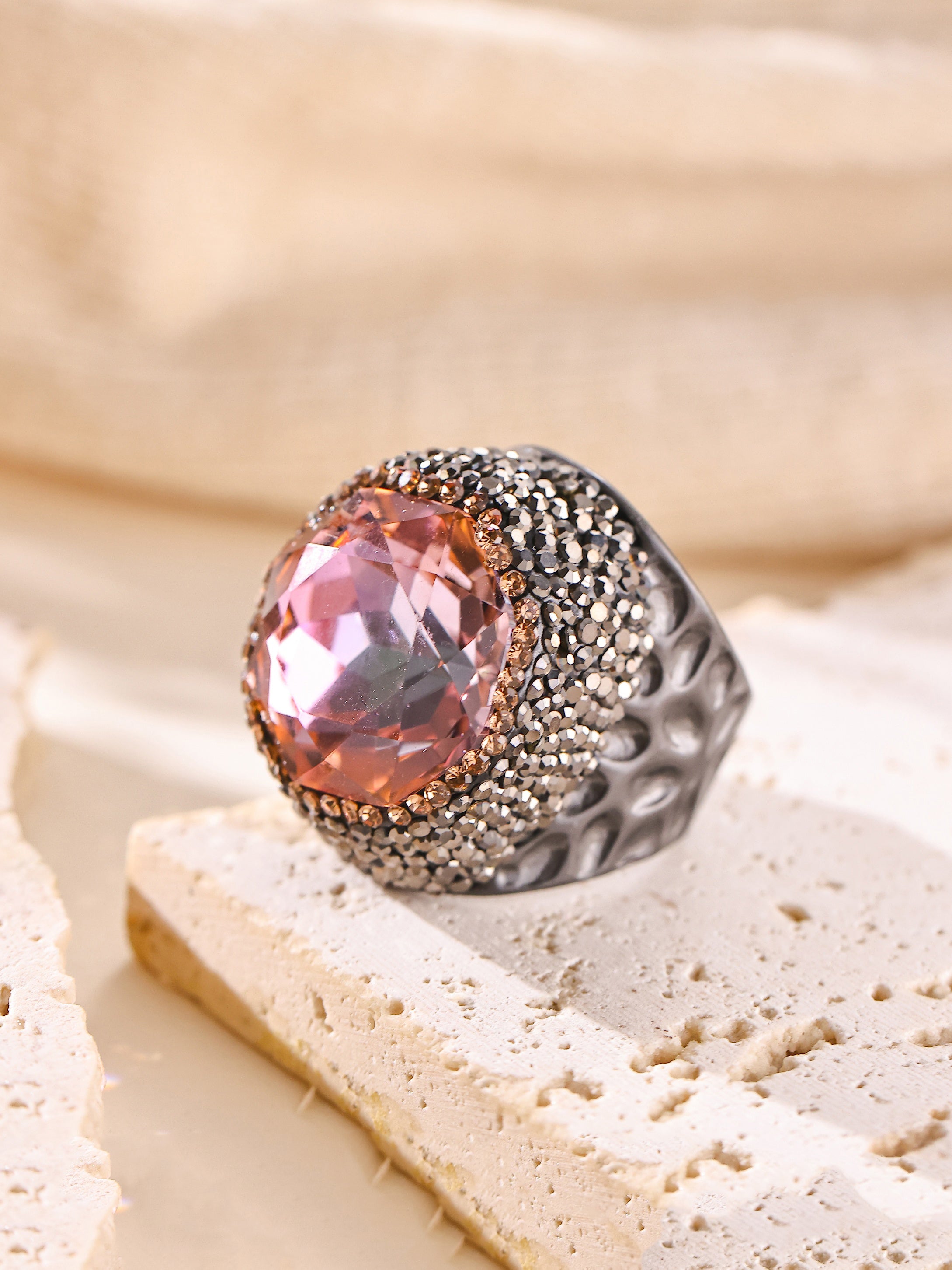 Round Crystal Pavé Cocktail Ring R2818