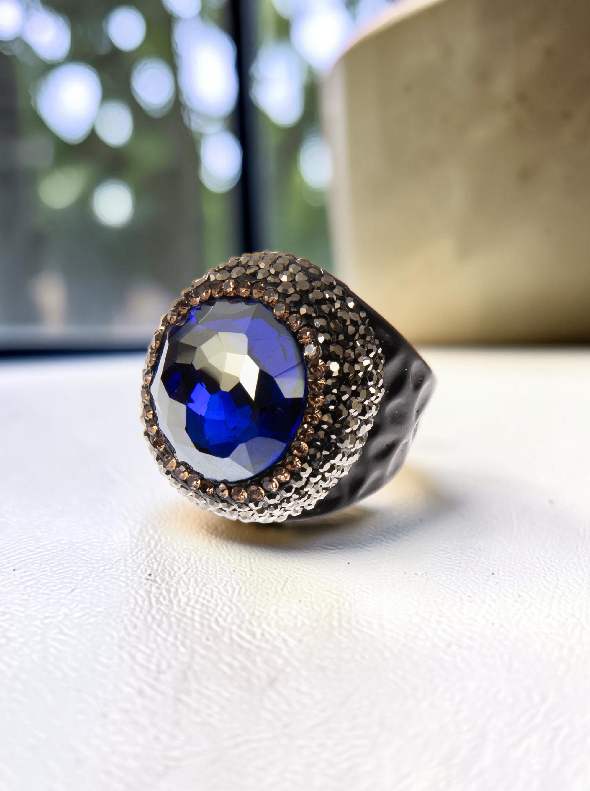 Round Crystal Pavé Cocktail Ring R2825