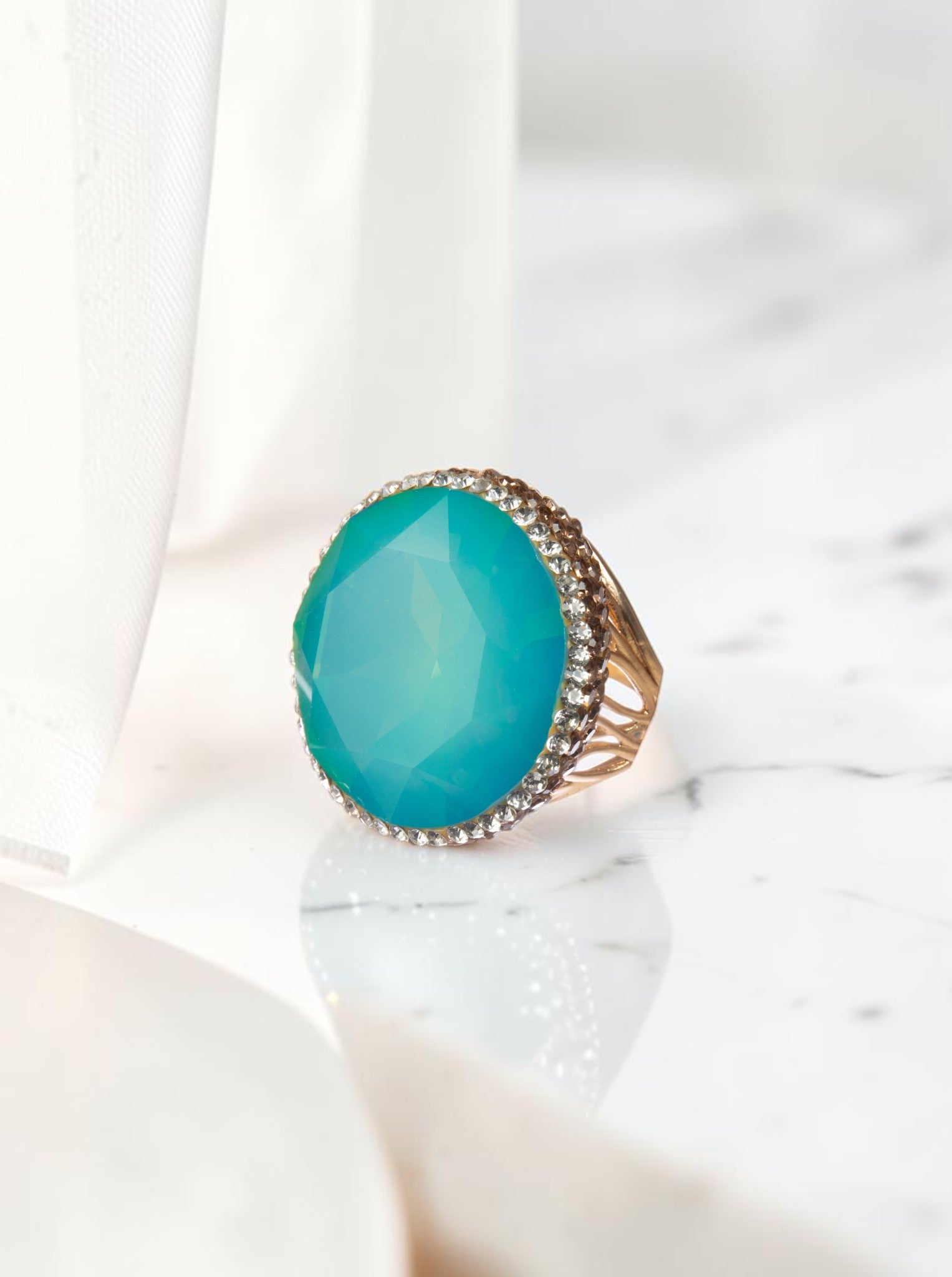 Round Crystal Pavé Cocktail Ring R2849