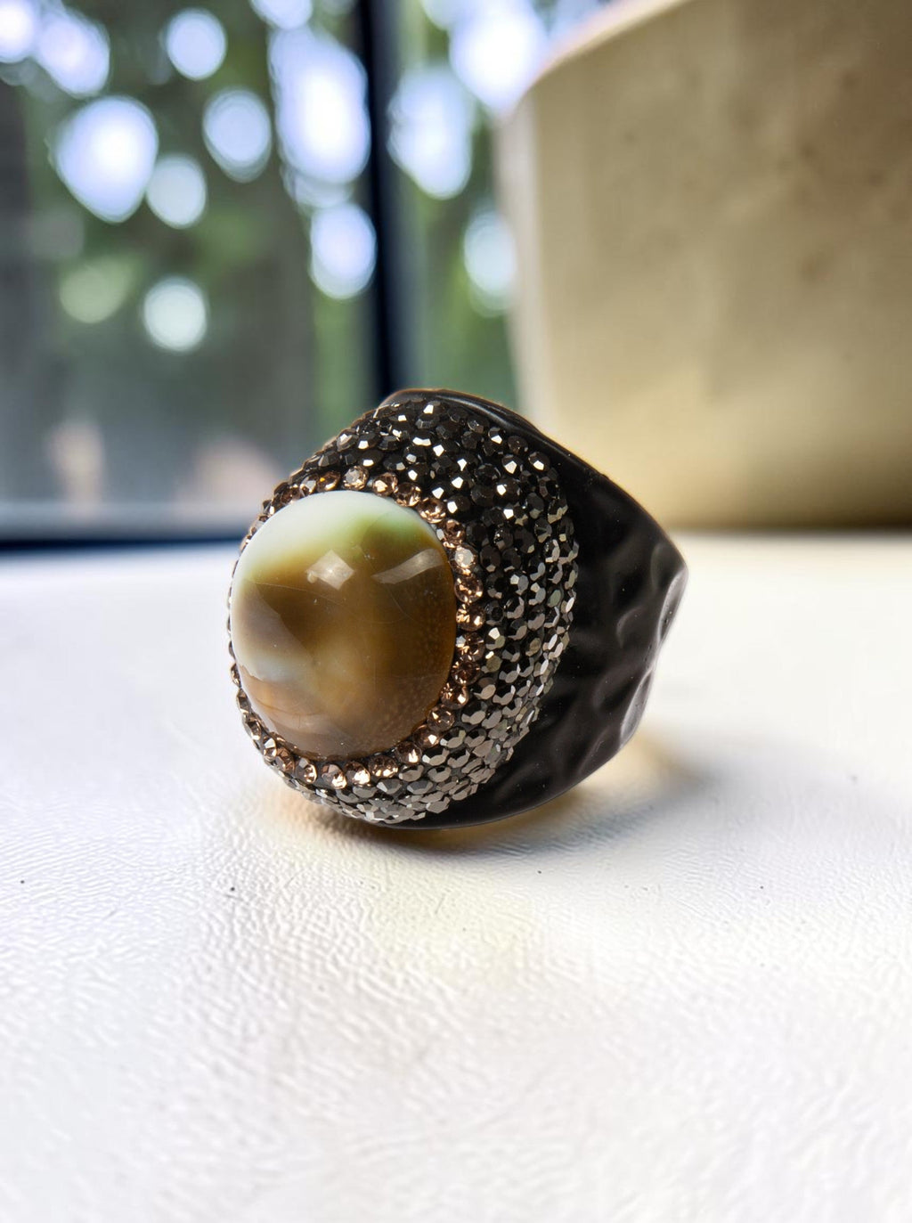 Shell Pavé Cocktail Ring R2852- Black