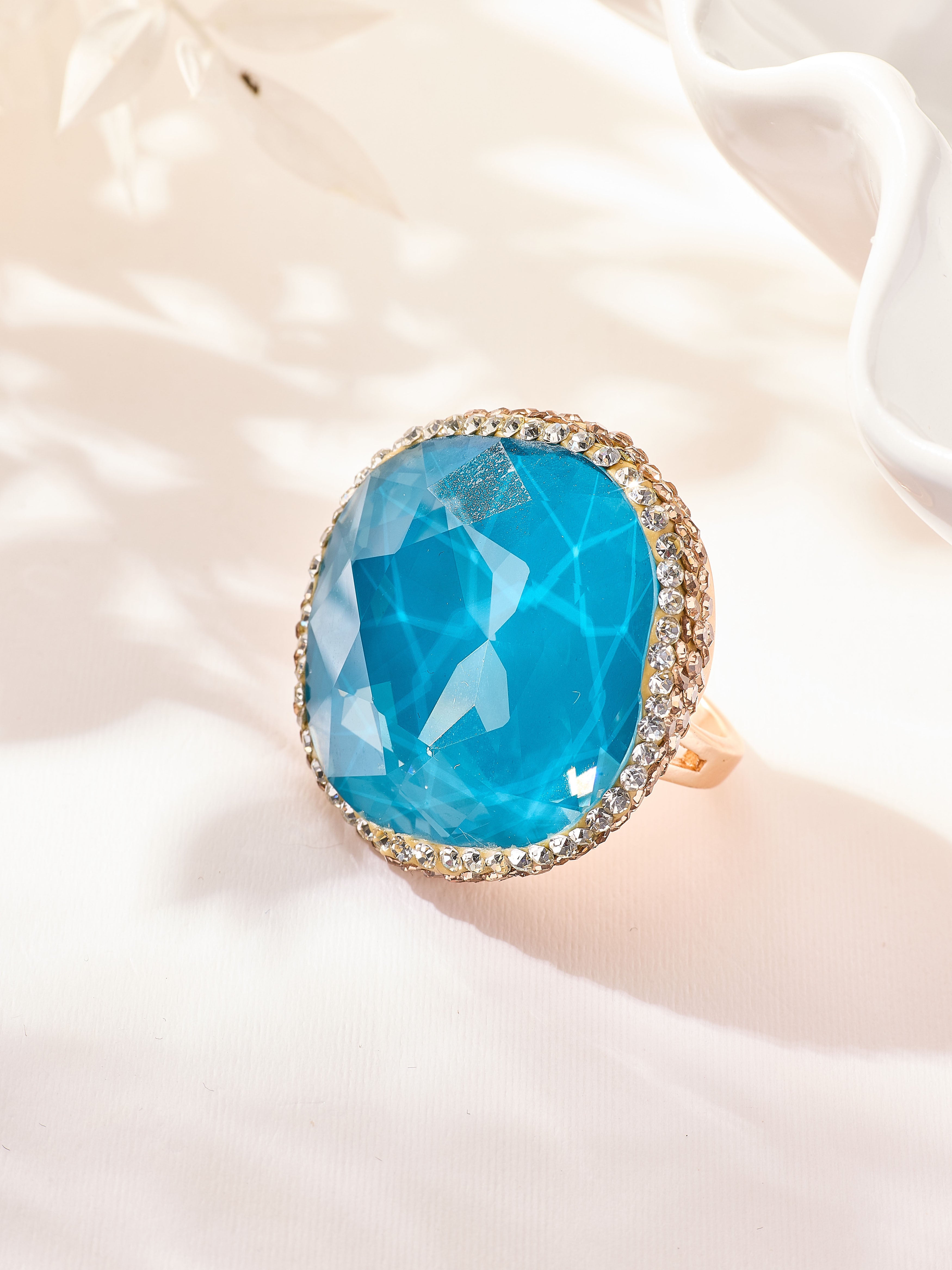 Crystal Pavé Cocktail Ring R2901-Gold