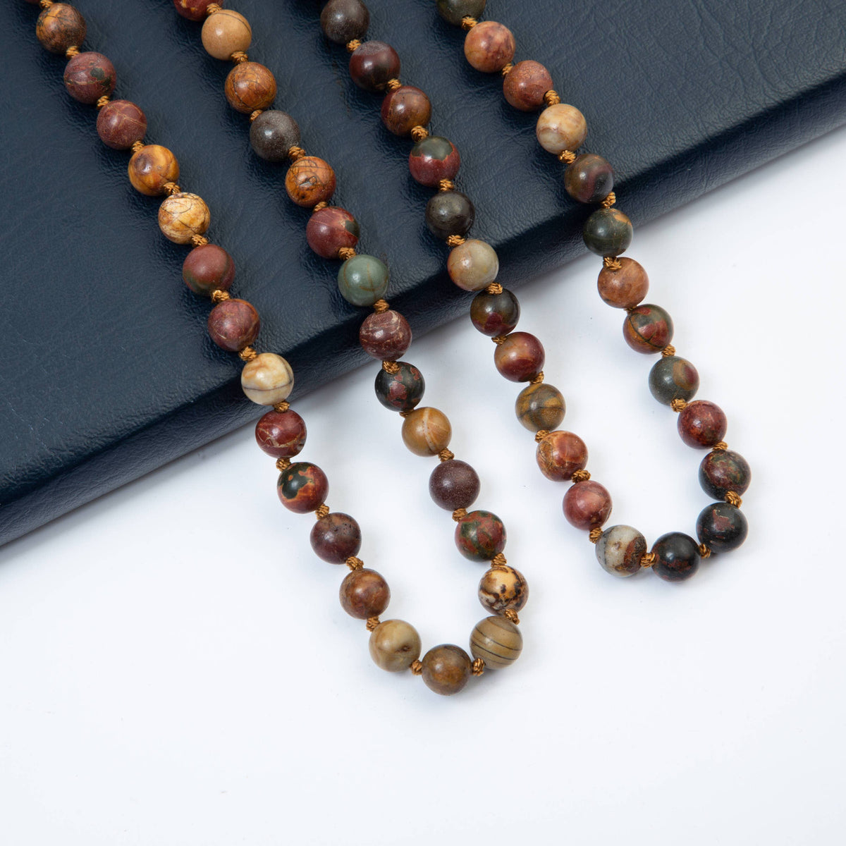 Red Turquoise Round Stone Beaded Necklace N3180